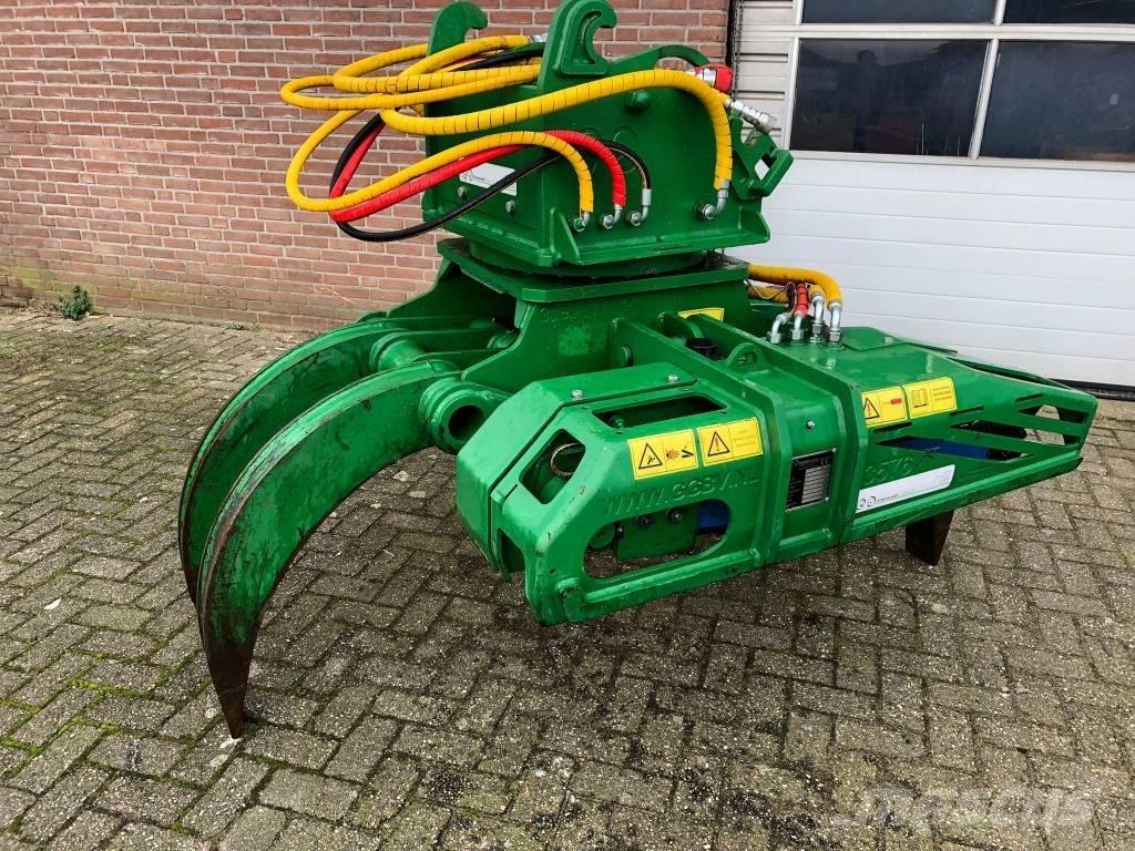  groeneveldt  822 Metsaekskavaatorid