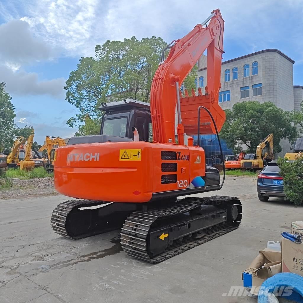 Hitachi ZX 120 Roomikekskavaatorid