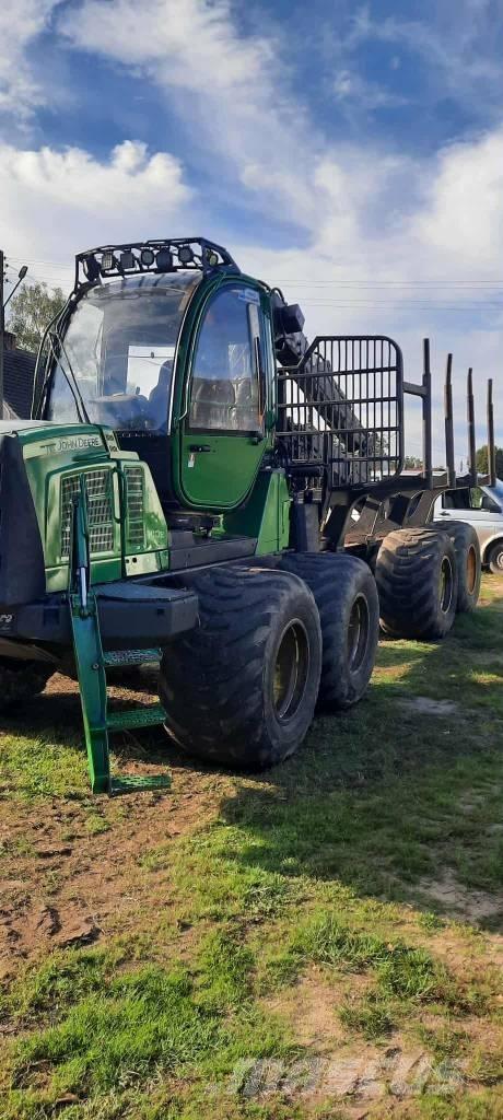 John Deere 1110 E Forwarderid