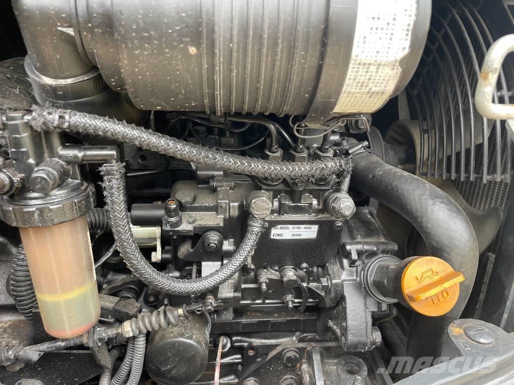 Komatsu PC 20 Roomikekskavaatorid