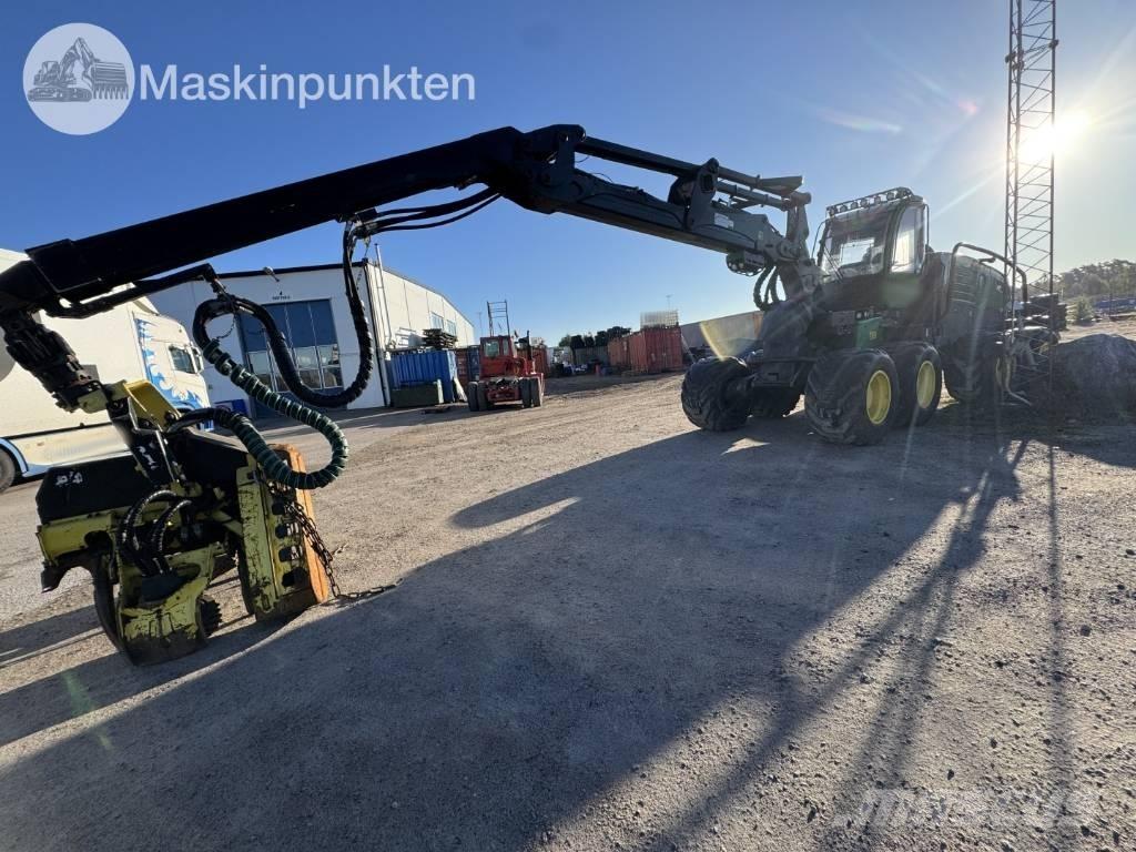 John Deere 1270 E Harvesterid