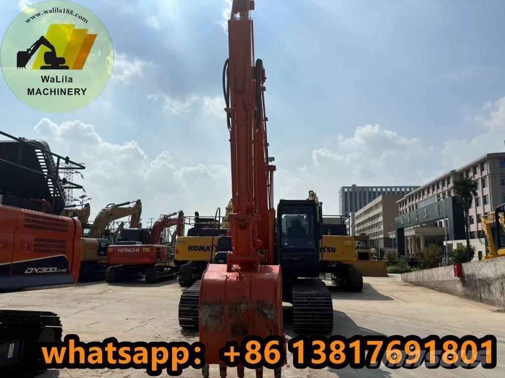 Hitachi ZX 210 Roomikekskavaatorid