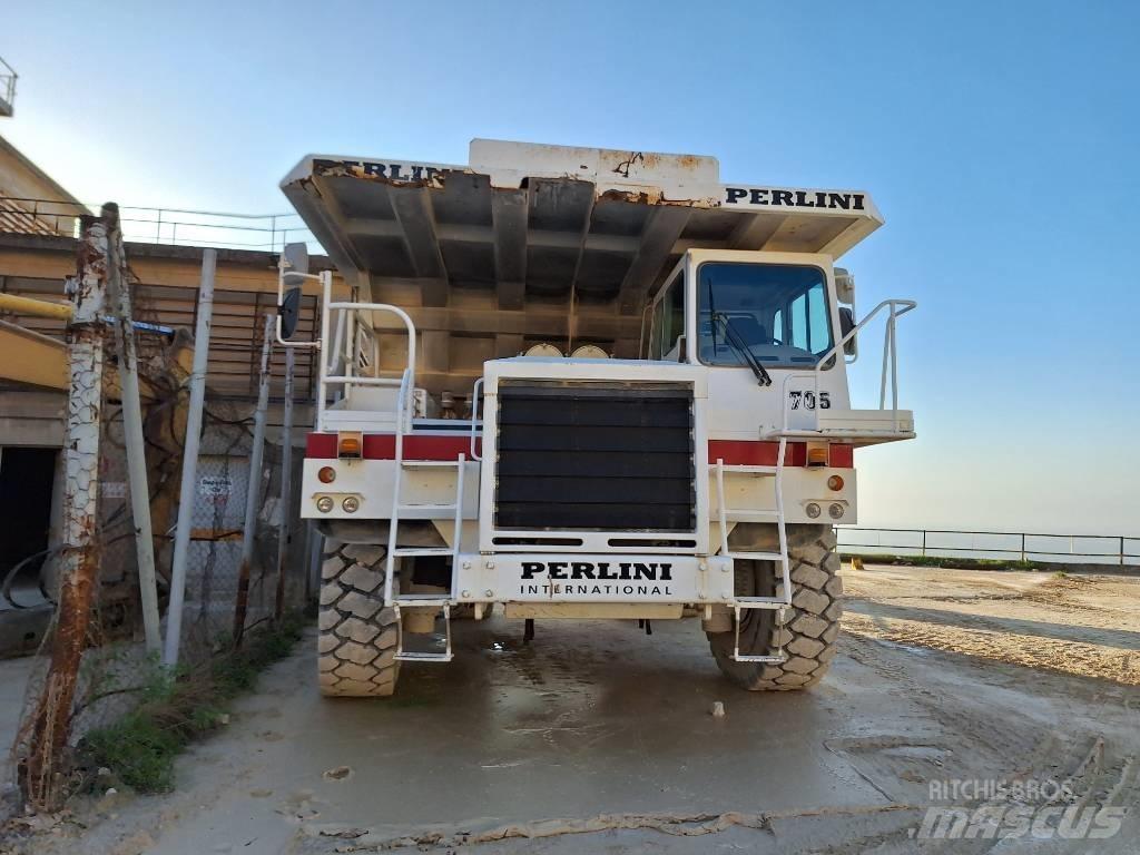 Perlini DP 705 Karjääriveokid