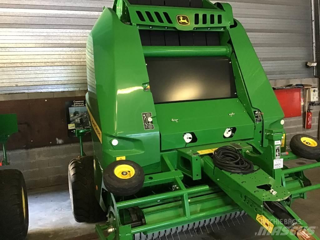 John Deere V461M Ruloonpressid