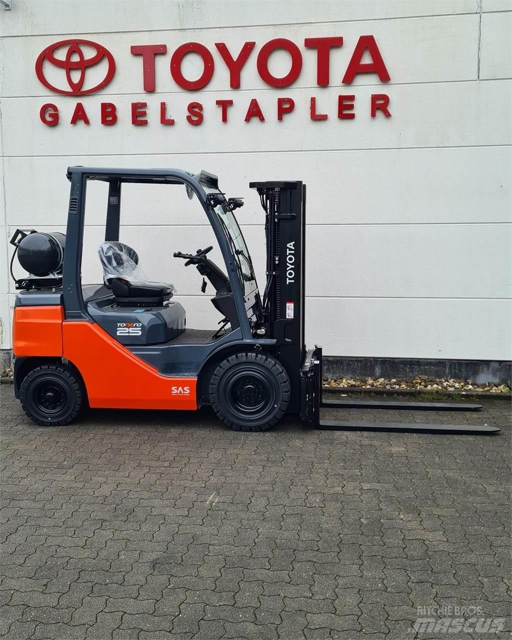 Toyota 02-8FGF25 Gaasitõstukid