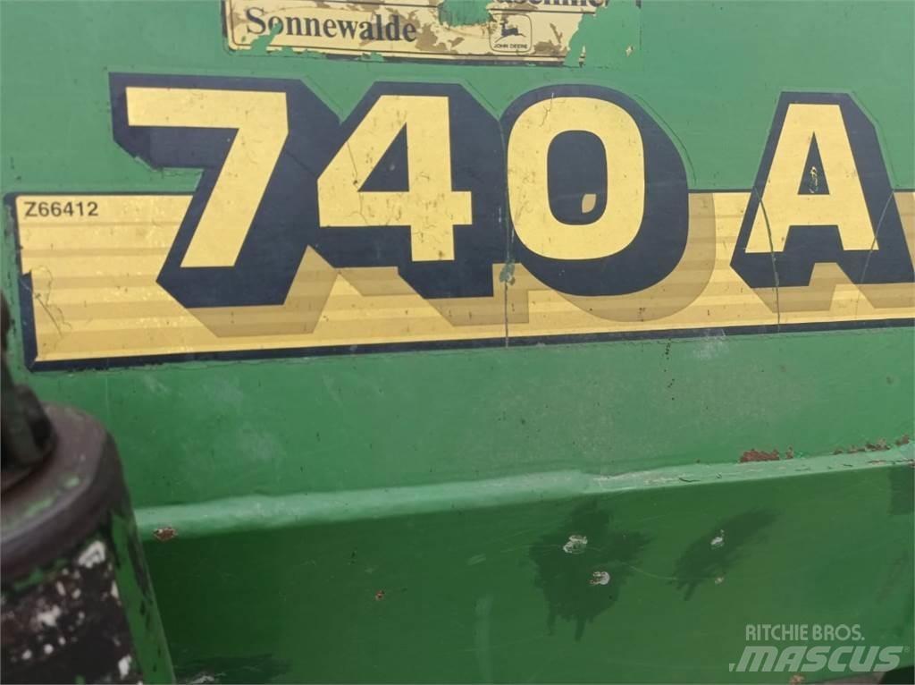 John Deere 740A Külvik-äkked