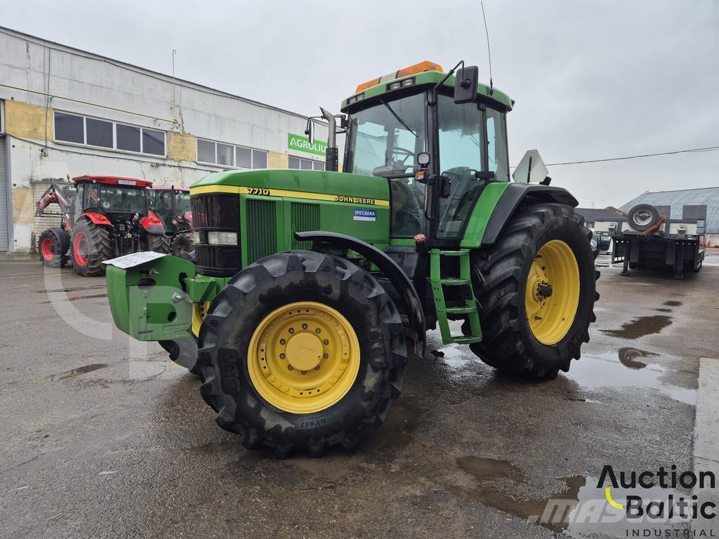 John Deere 7710 Traktorid