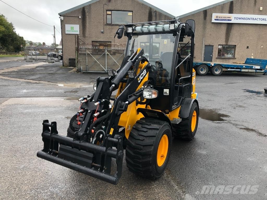 JCB 403 E Põllumajanduslikud teleskoopkäitlejad