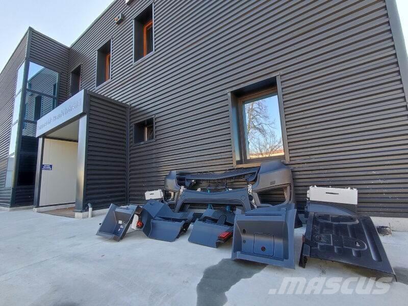 Mercedes-Benz MP4 Kabiinid