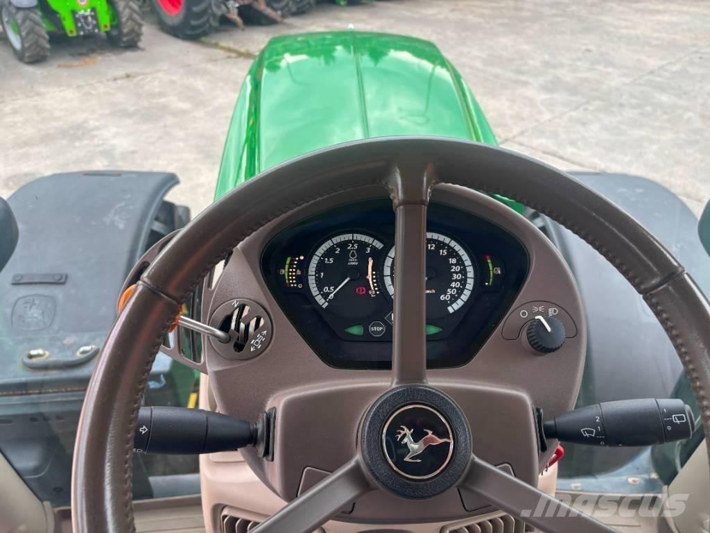 John Deere 6215 R Traktorid