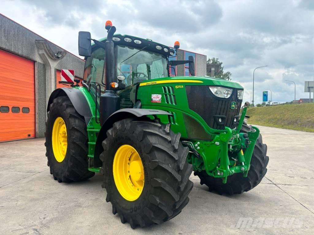 John Deere 6215 R Traktorid