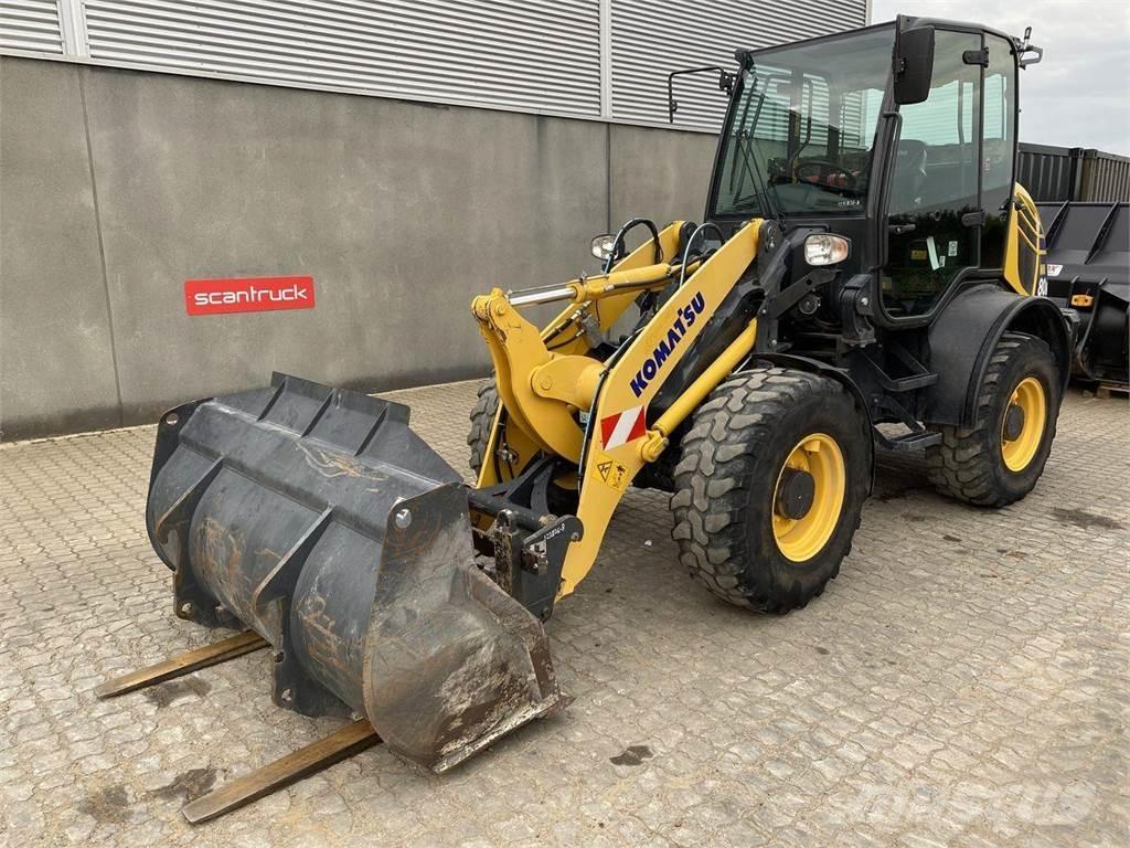 Komatsu WA80M-8EO Mitmeotstarbelised laadurid