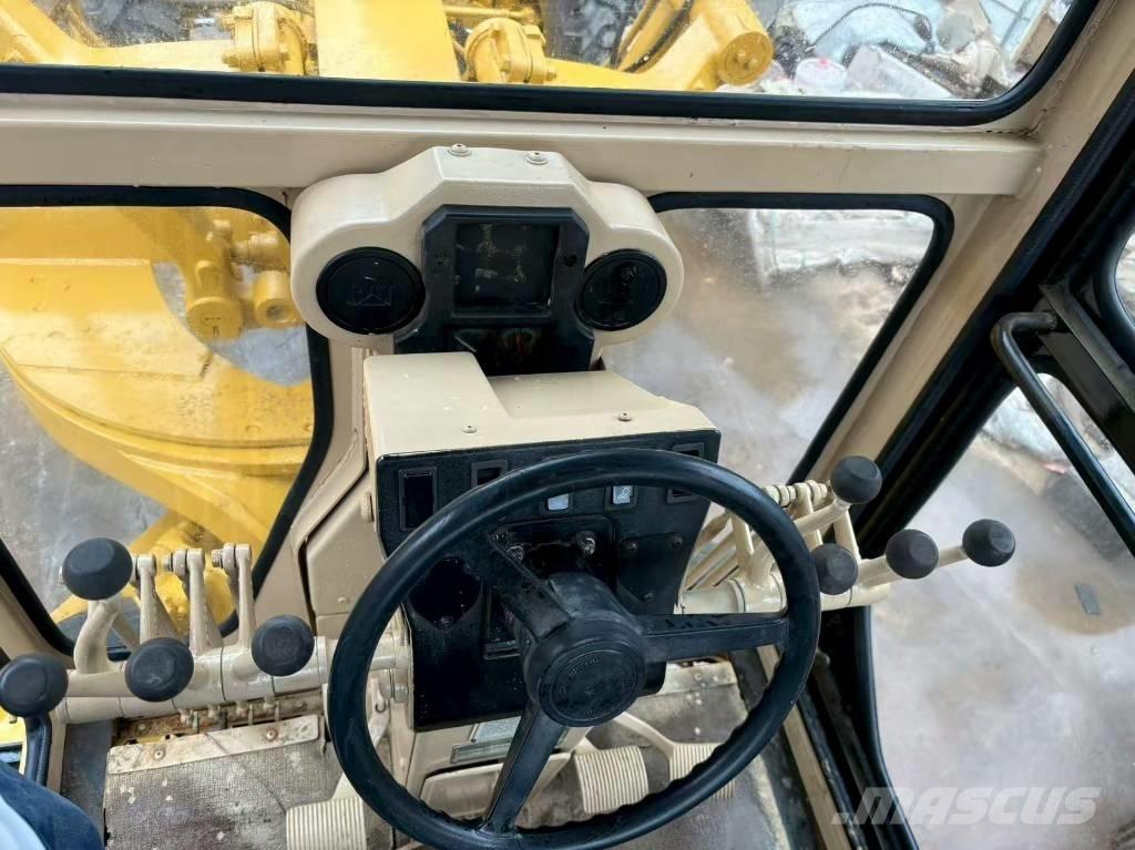 CAT 140 H Greiderid