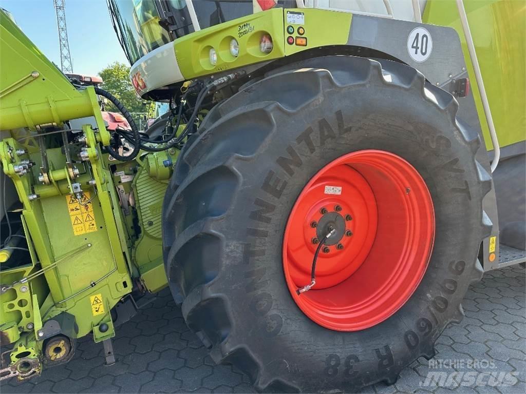 CLAAS Jaguar 970 Silokombainid