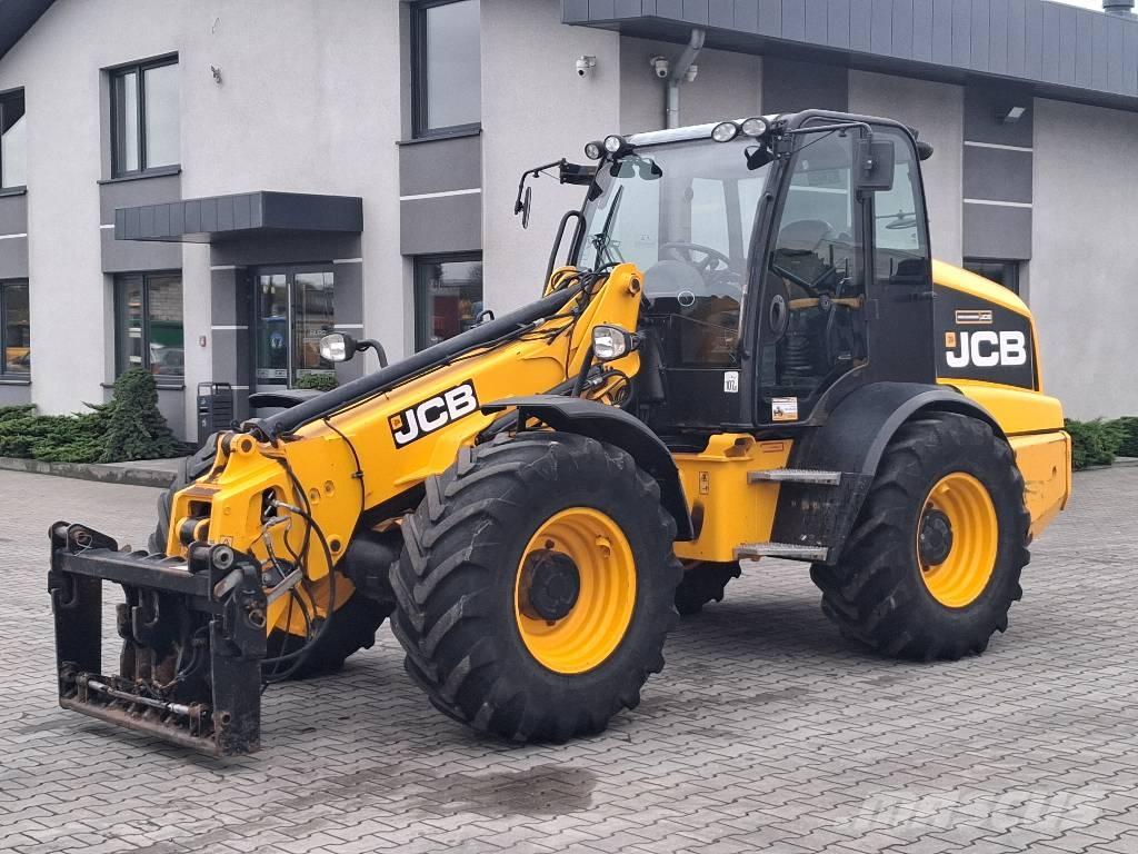 JCB TM 320 AGRI Põllumajanduslikud teleskoopkäitlejad