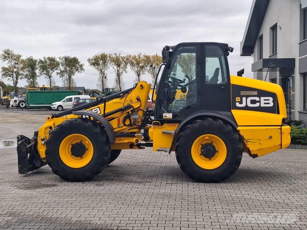 JCB TM 320 AGRI Põllumajanduslikud teleskoopkäitlejad