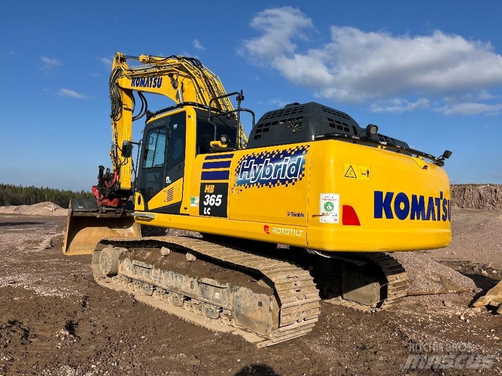 Komatsu HB 365LC-3E0 Roomikekskavaatorid