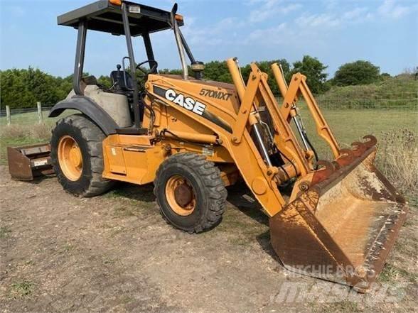 CASE 570M XT Rataslaadurid