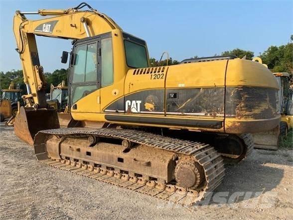 CAT 325C Roomikekskavaatorid