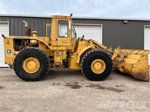 CAT 980B Rataslaadurid