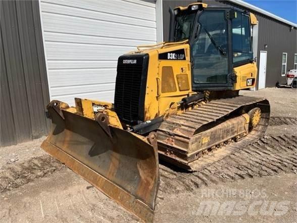 CAT D3K2 LGP Buldooserid