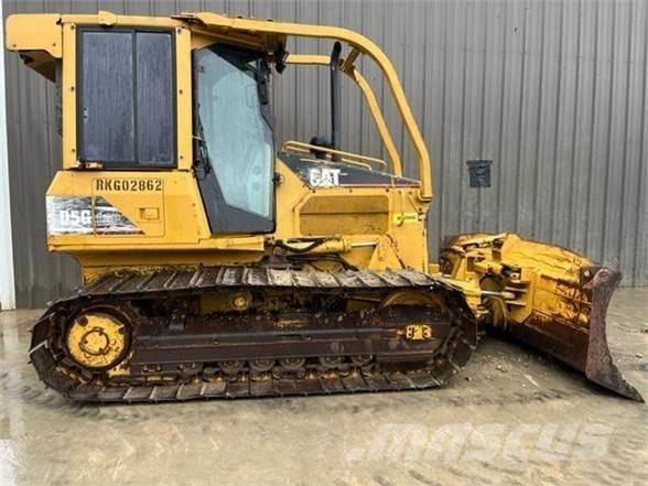 CAT D5G LGP Buldooserid
