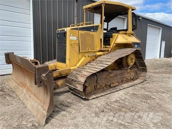 CAT D5N LGP Buldooserid