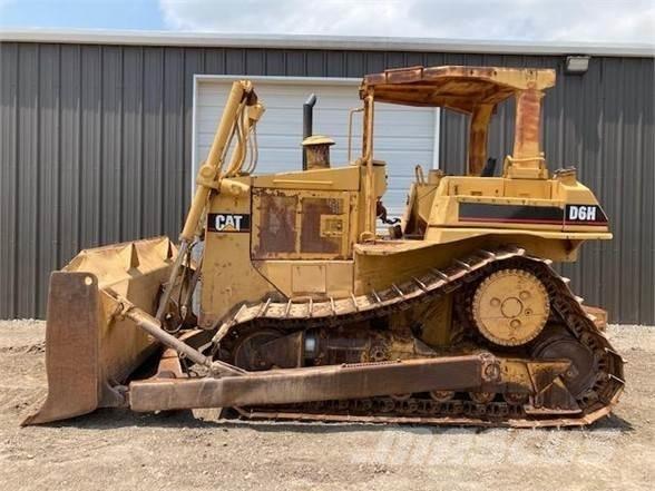 CAT D6H Buldooserid