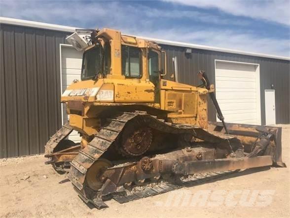 CAT D6H LGP Buldooserid