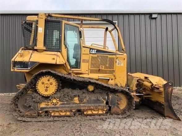 CAT D6N XL Buldooserid