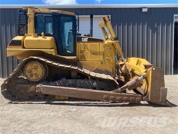 CAT D6R Buldooserid