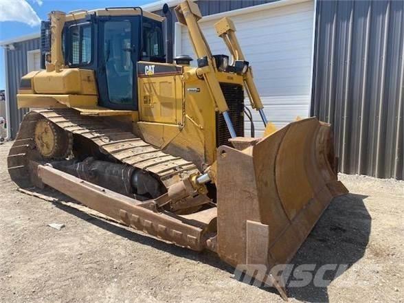 CAT D6R Buldooserid