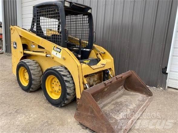 John Deere 315 Kompaktlaadurid