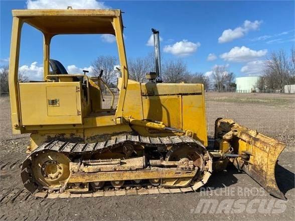 John Deere 450 Buldooserid