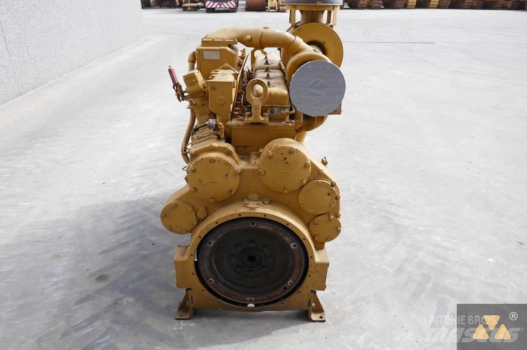 CAT D353E Mootorid
