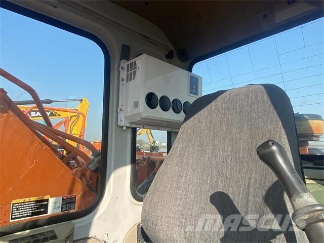 Doosan DH150LC-7 Roomikekskavaatorid