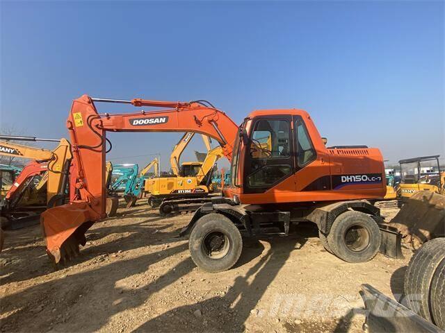 Doosan DH150LC-7 Roomikekskavaatorid