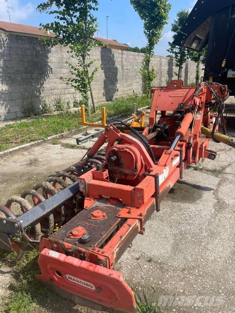 Maschio Aquila 5000 Äkked