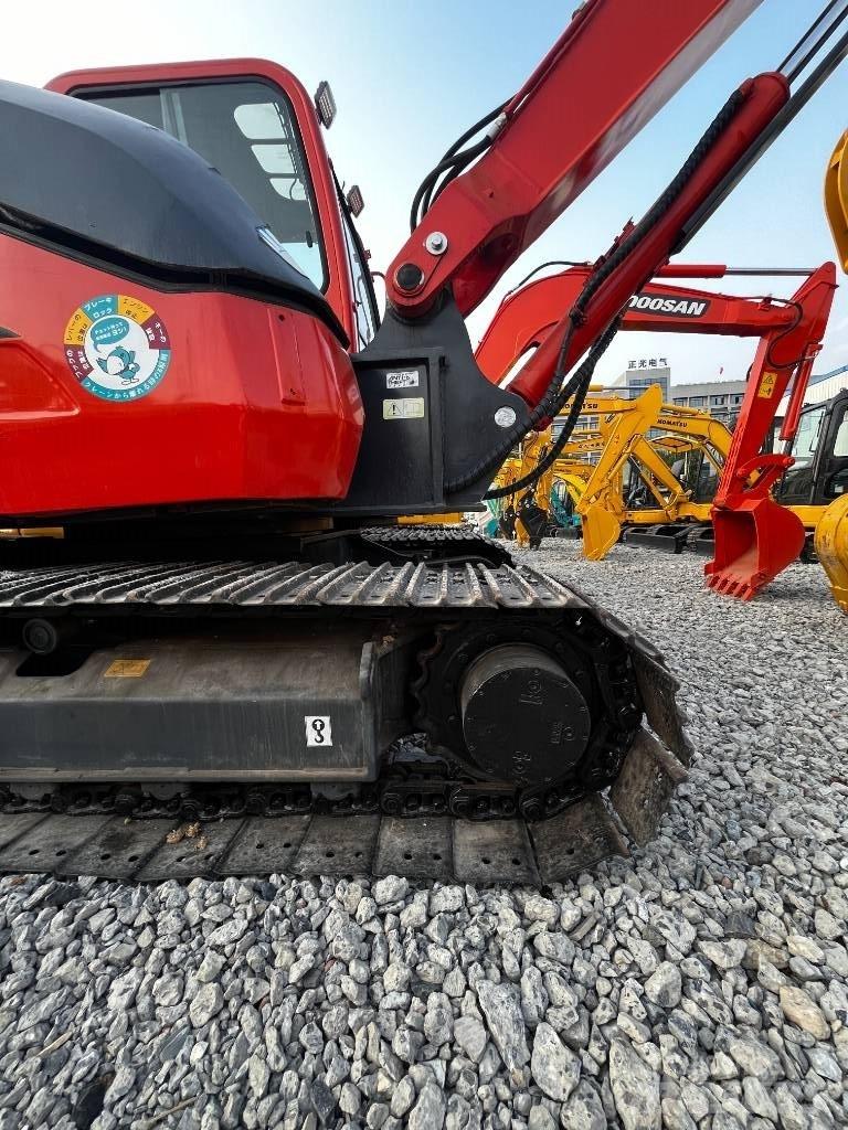 Kubota KX 080-3 Väikeekskavaatorid 7t-12t