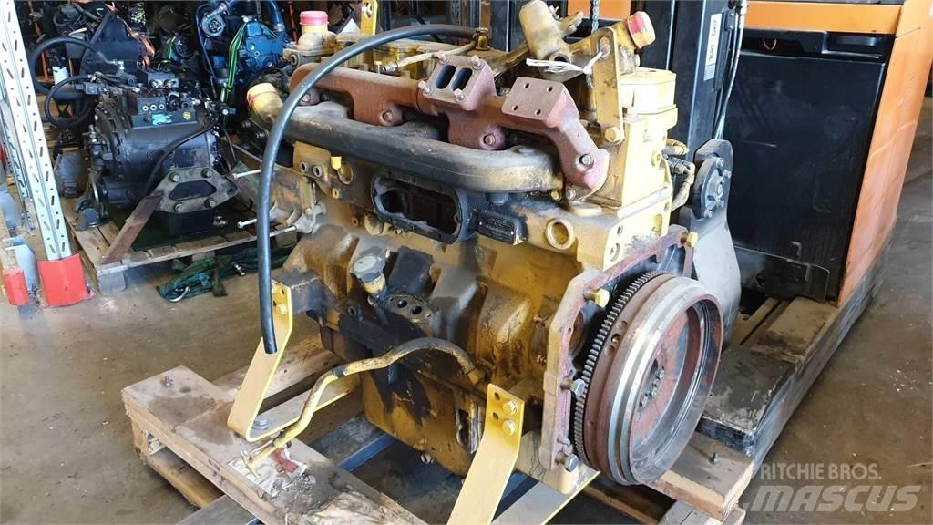 John Deere 6081 Mootorid