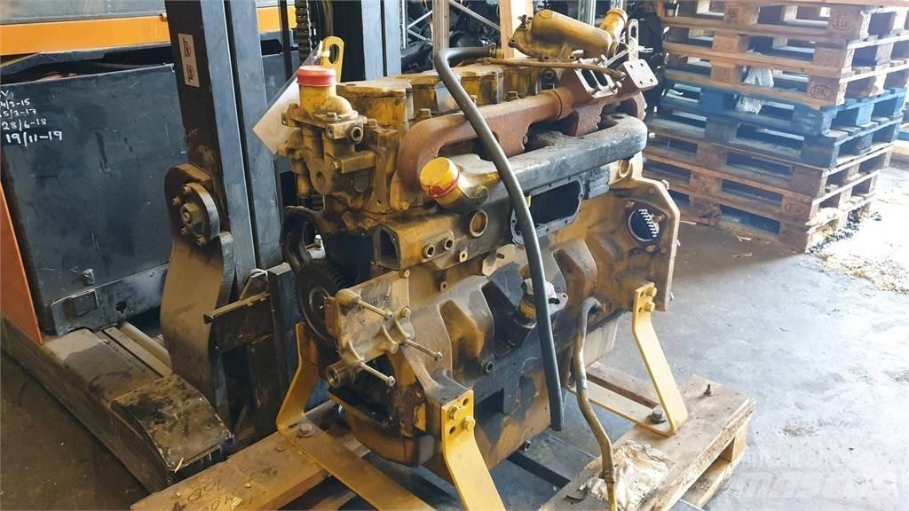 John Deere 6081 Mootorid