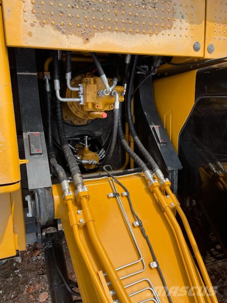 Sany SY 265 C Roomikekskavaatorid