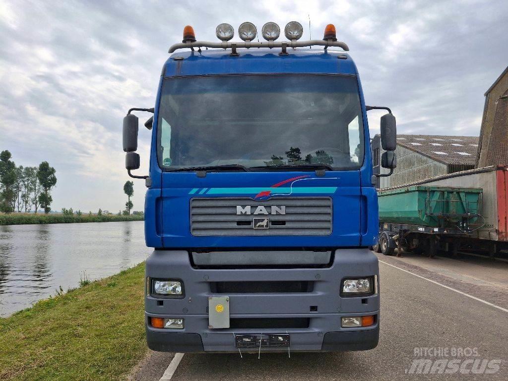 MAN TGA 26.390 6X2 Raamautod