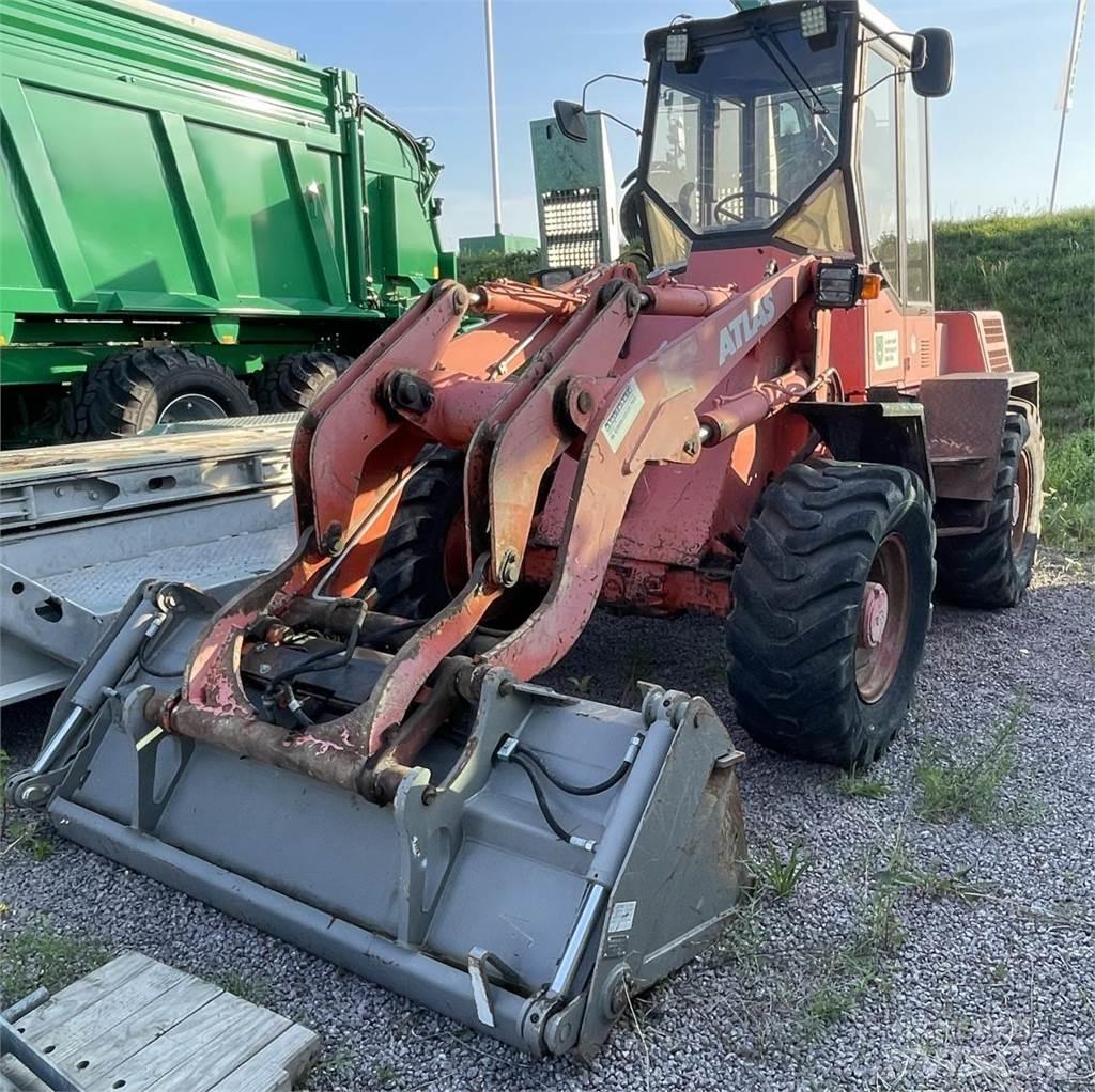 Atlas 72 E Rataslaadurid