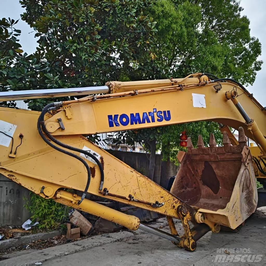 Komatsu PC 400-7 Roomikekskavaatorid