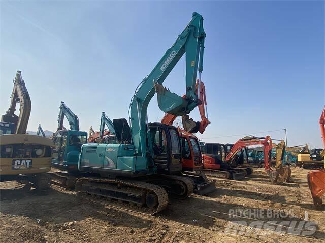 Kobelco SK 130 Väikeekskavaatorid 7t-12t