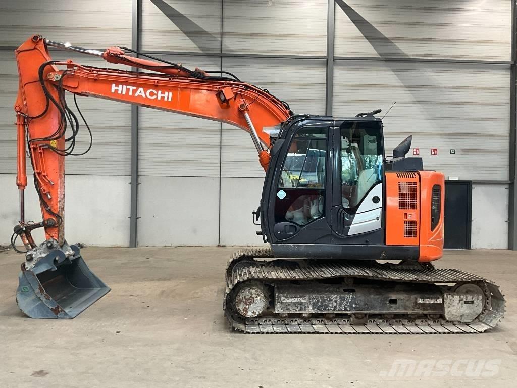 Hitachi ZX 135 US-6 Roomikekskavaatorid