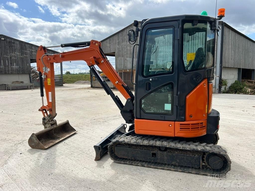 Hitachi ZX 26 U-6 Miniekskavaatorid < 7 t