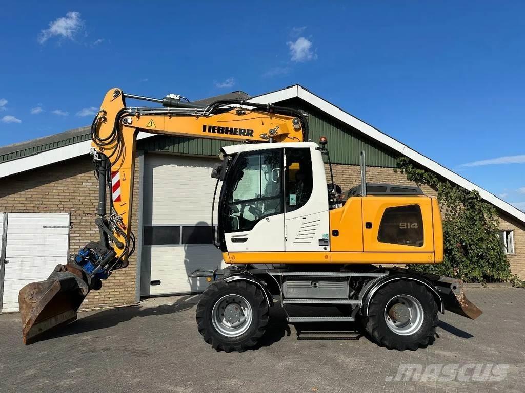 Liebherr A914 Ratasekskavaatorid