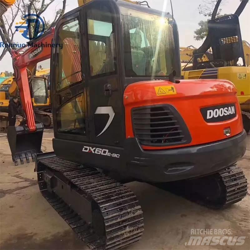 Doosan DX 60-9 C Roomikekskavaatorid